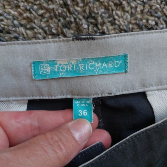 Tori Richard Short Gray Tradewind Technology Performance Stretch 36 - Picture 4 of 6